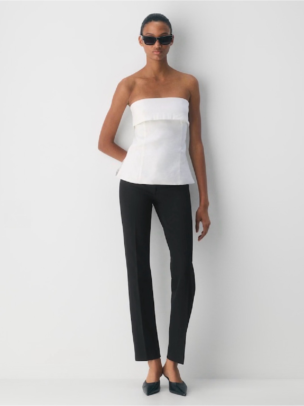 Aritzia  Babaton Element tube top  Size 8